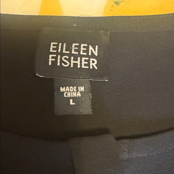 Eileen Fisher Black Crepe Blouse - Picture 2 of 3